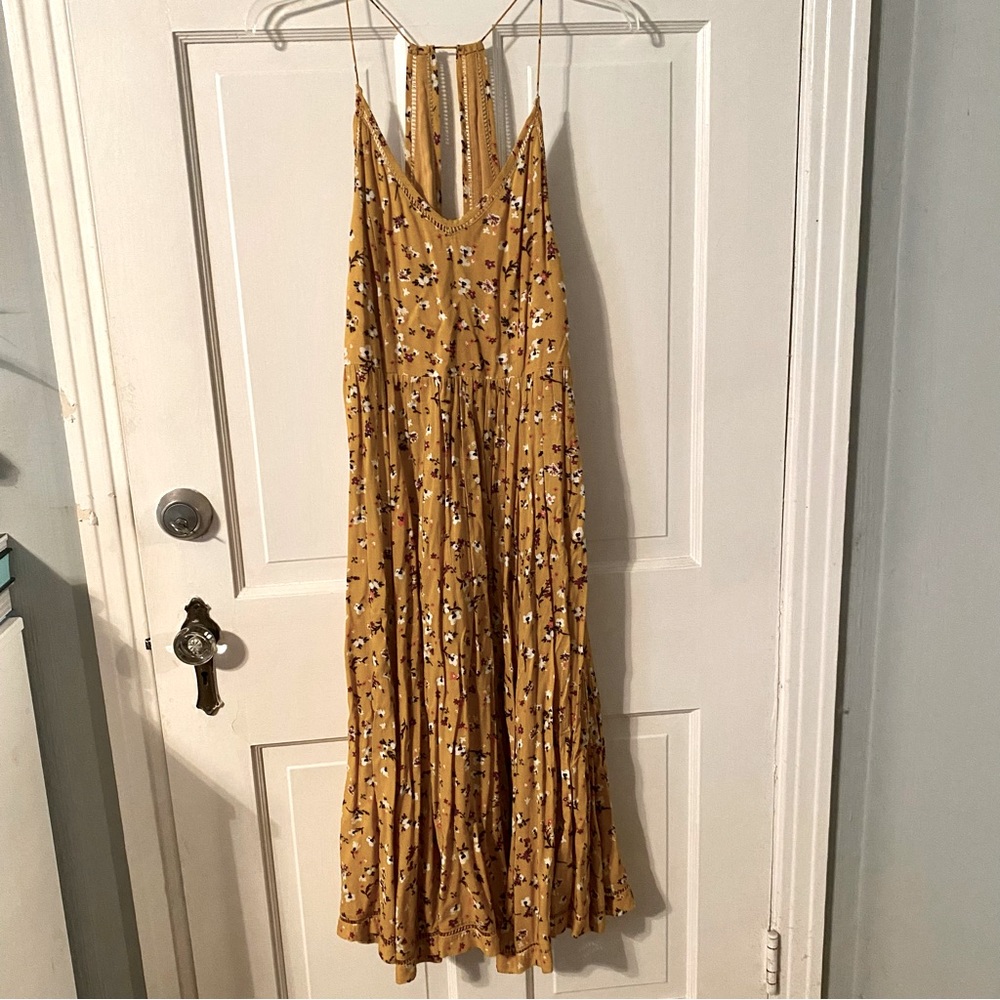 Women’s floral print sundress